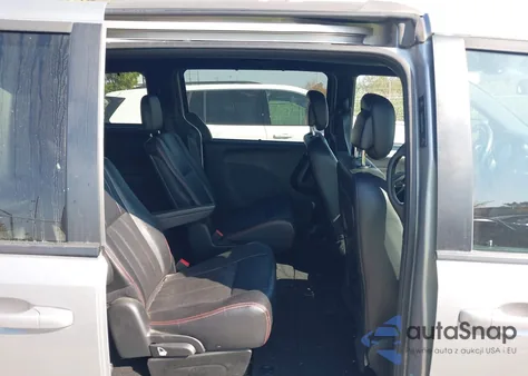2016 Dodge Grand Caravan R/T из США, поврежденный, VIN 2C4RDGEG0GR389166